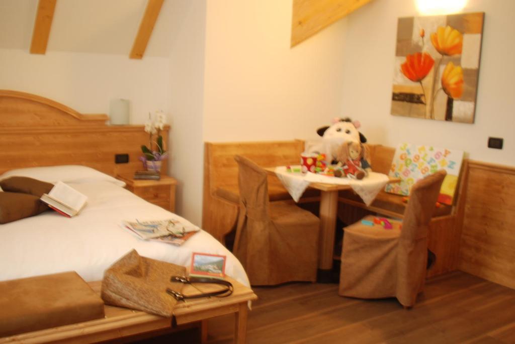 Hotel Vittoria Folgaria Room photo
