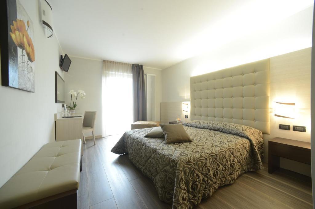 Hotel Vittoria Folgaria Room photo